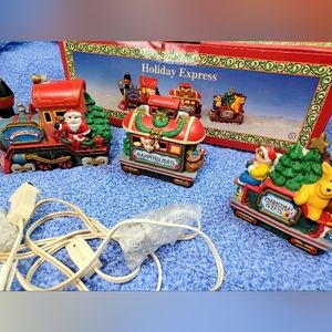 ● Holiday Express Christmas 3 Piece Light Up Train Set~ Vintage